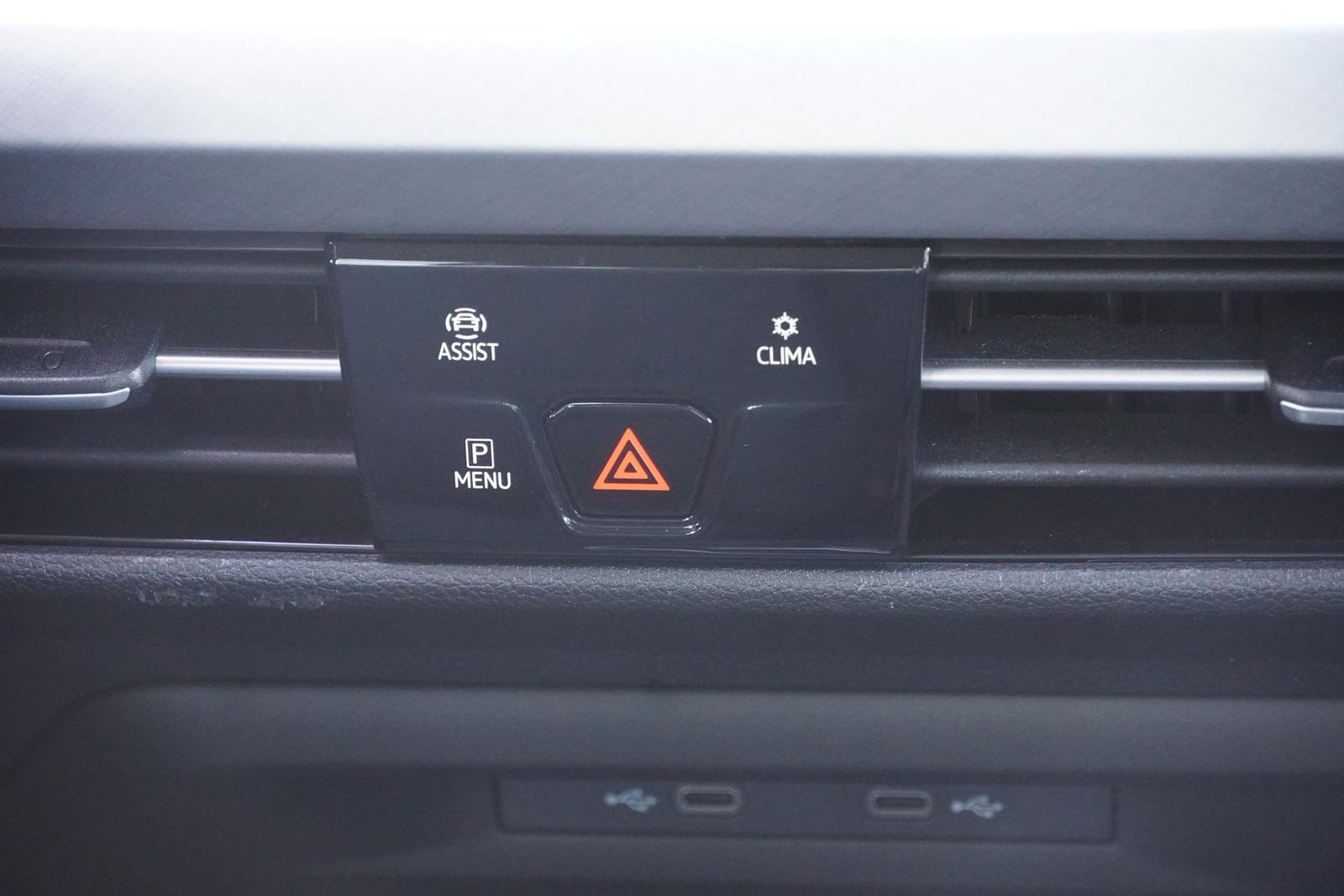 Volkswagen Golf VIII Variant 2.0 TDI DSG Life LED ACC Navi, миниатюра 18