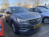 Opel Grandland 1,2 Turbo Business Edition LED/CAM/USB - Opel Grandland (X) Business-Edition mit Benzin-Antrieb