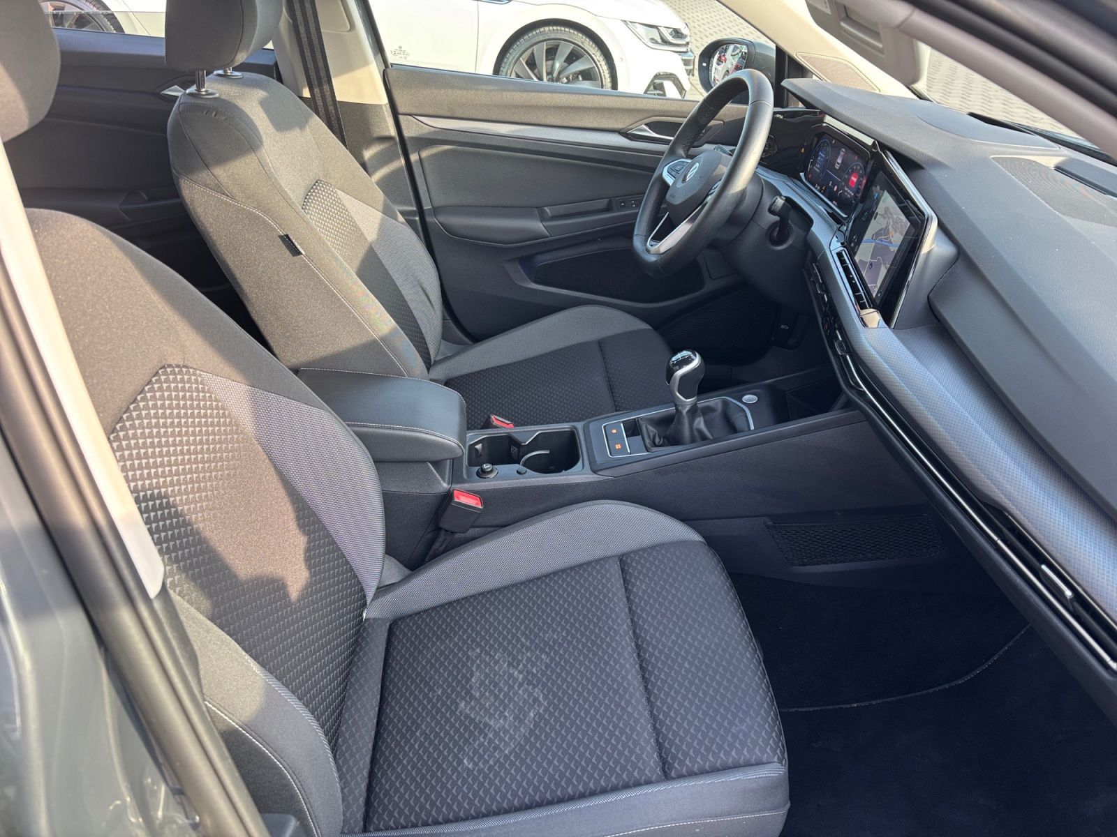 Volkswagen Golf - Bild 13