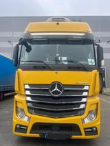 Mercedes-Benz Actros MP4 GIGASPACE - Kipper Actros