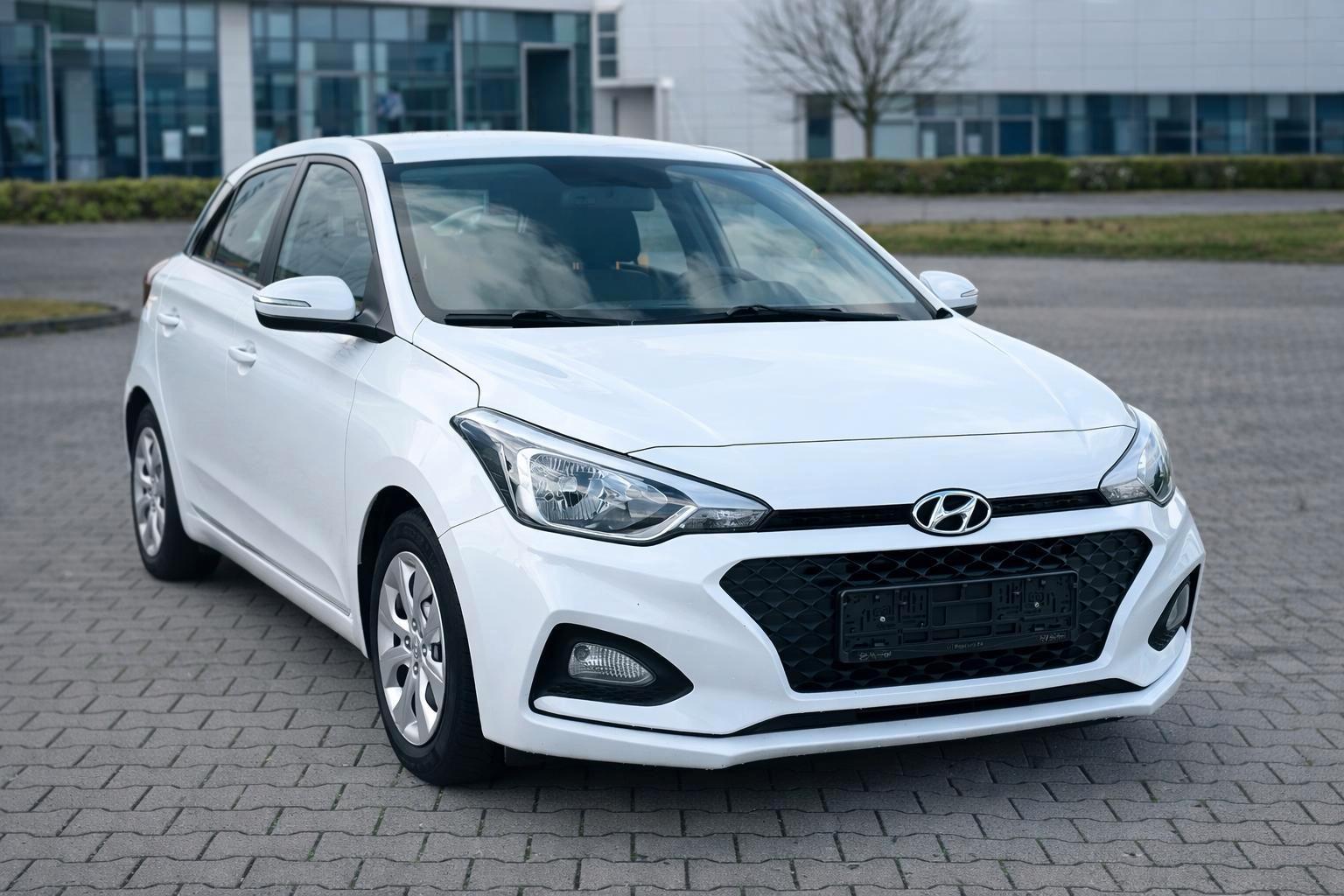 Hyundai i20 Select, TüV Neu