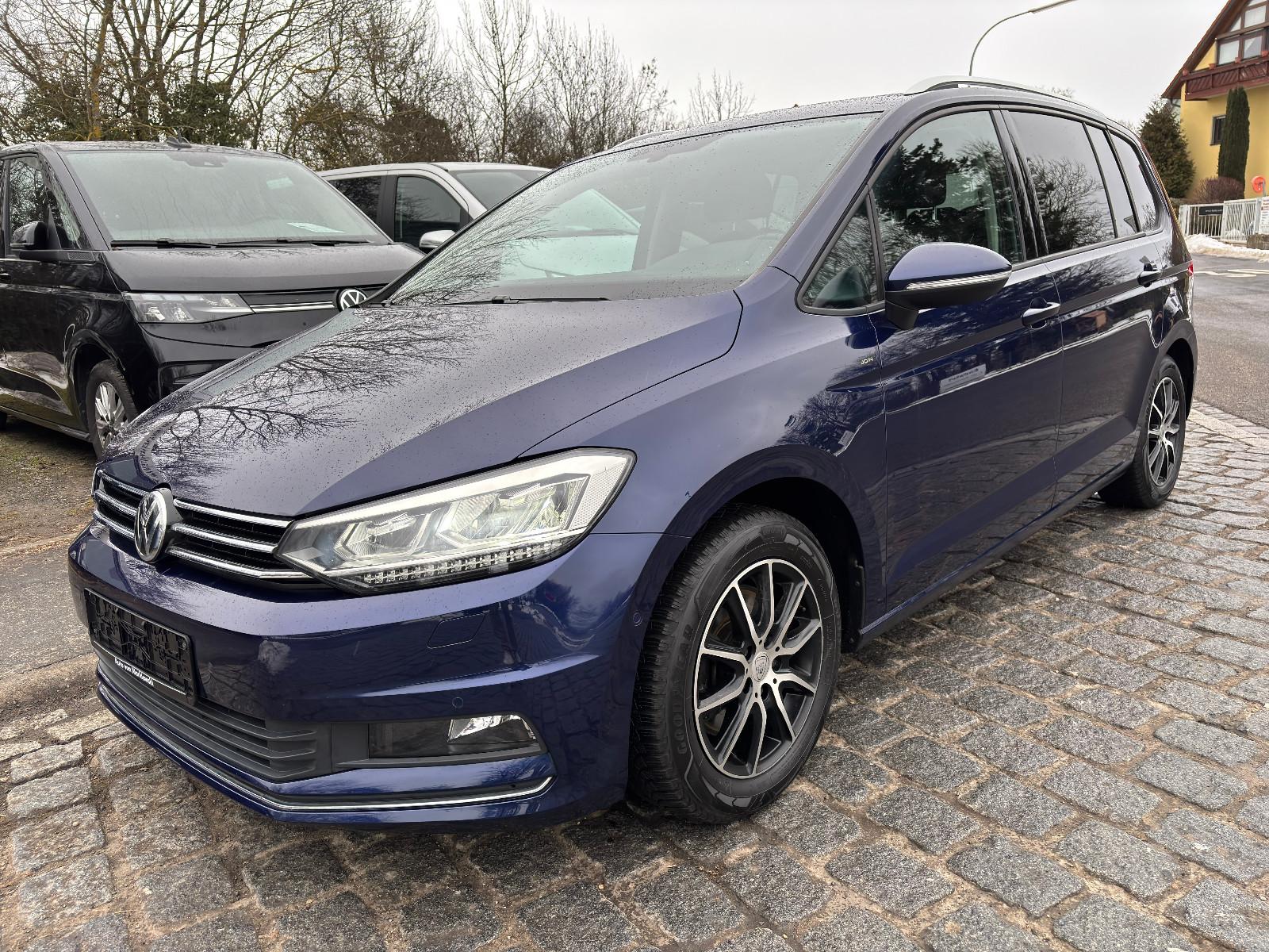 Volkswagen Touran 1.6 TDI Join 7-Sitzer Navi Pro LED Schein
