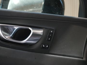 Volvo XC60 - 9