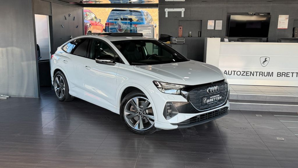 Image of Audi Q4