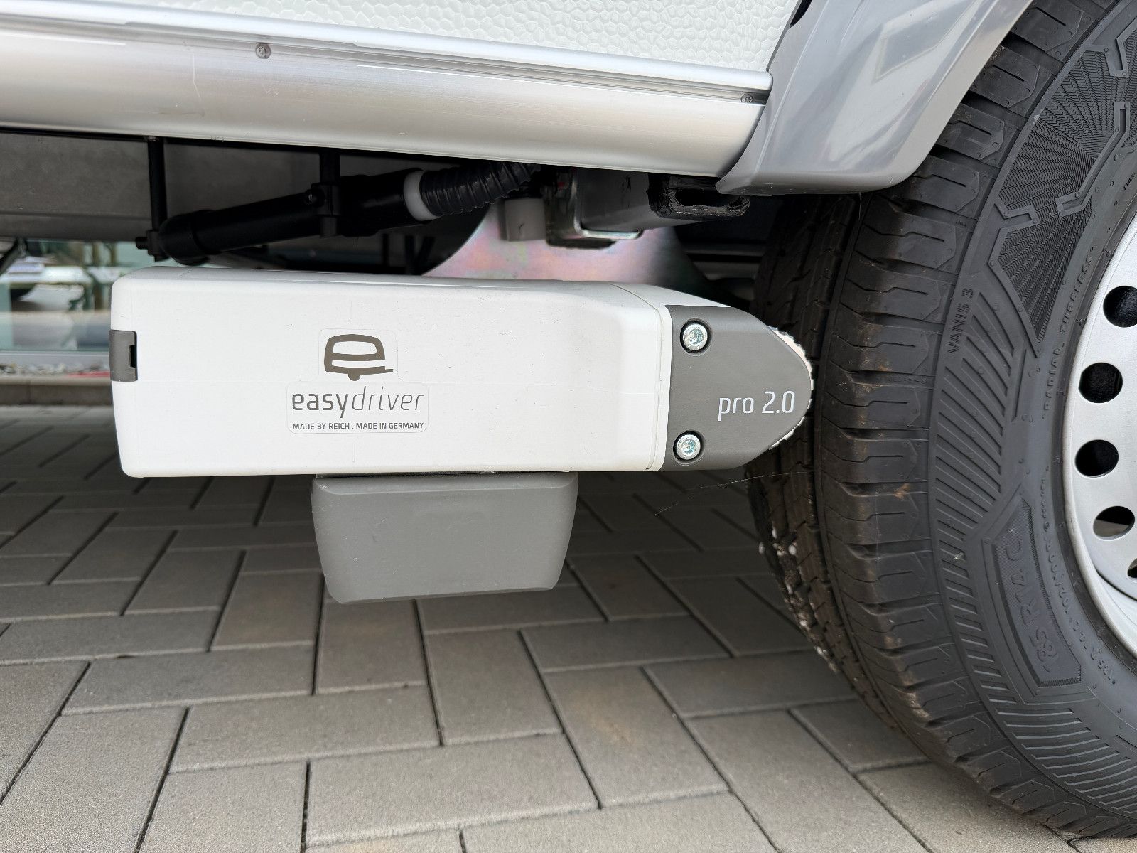 Fahrzeugabbildung HYMER / ERIBA / HYMERCAR Touring 430 - 7.249€ Sparen!