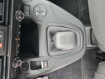 Bild 15 Opel Combo E Cargo Basis LED Rückfahrkam. Temp Tel.-V