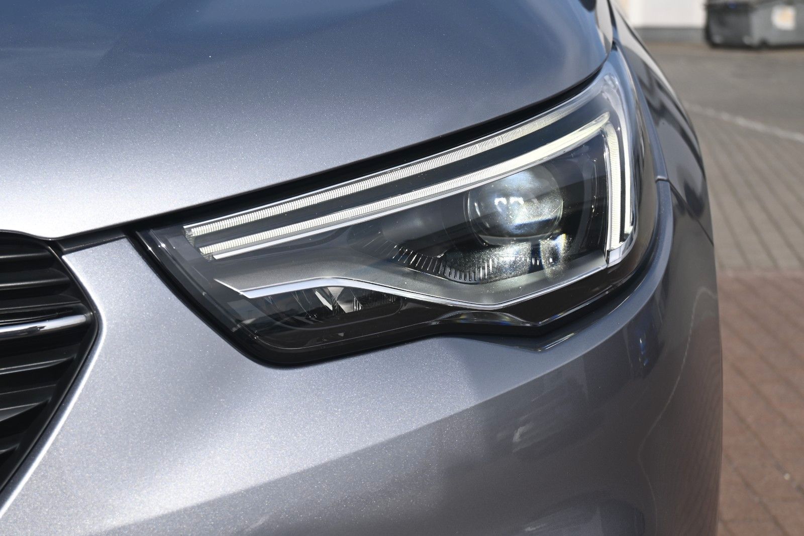 Fahrzeugabbildung Opel Grandland (X) 1.6 Turbo Autom. Ultimate*Pano*ACC