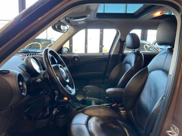 MINI Cooper SD Countryman *PANO*PDC*NAVI*BI-XENON*