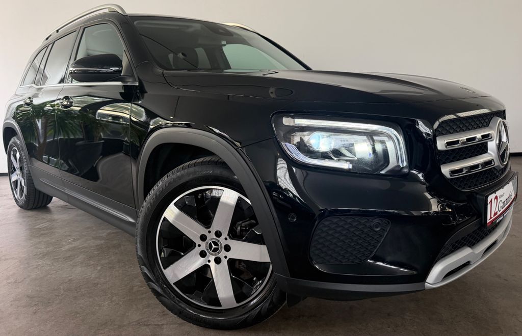 Image of Mercedes-Benz GLB 200