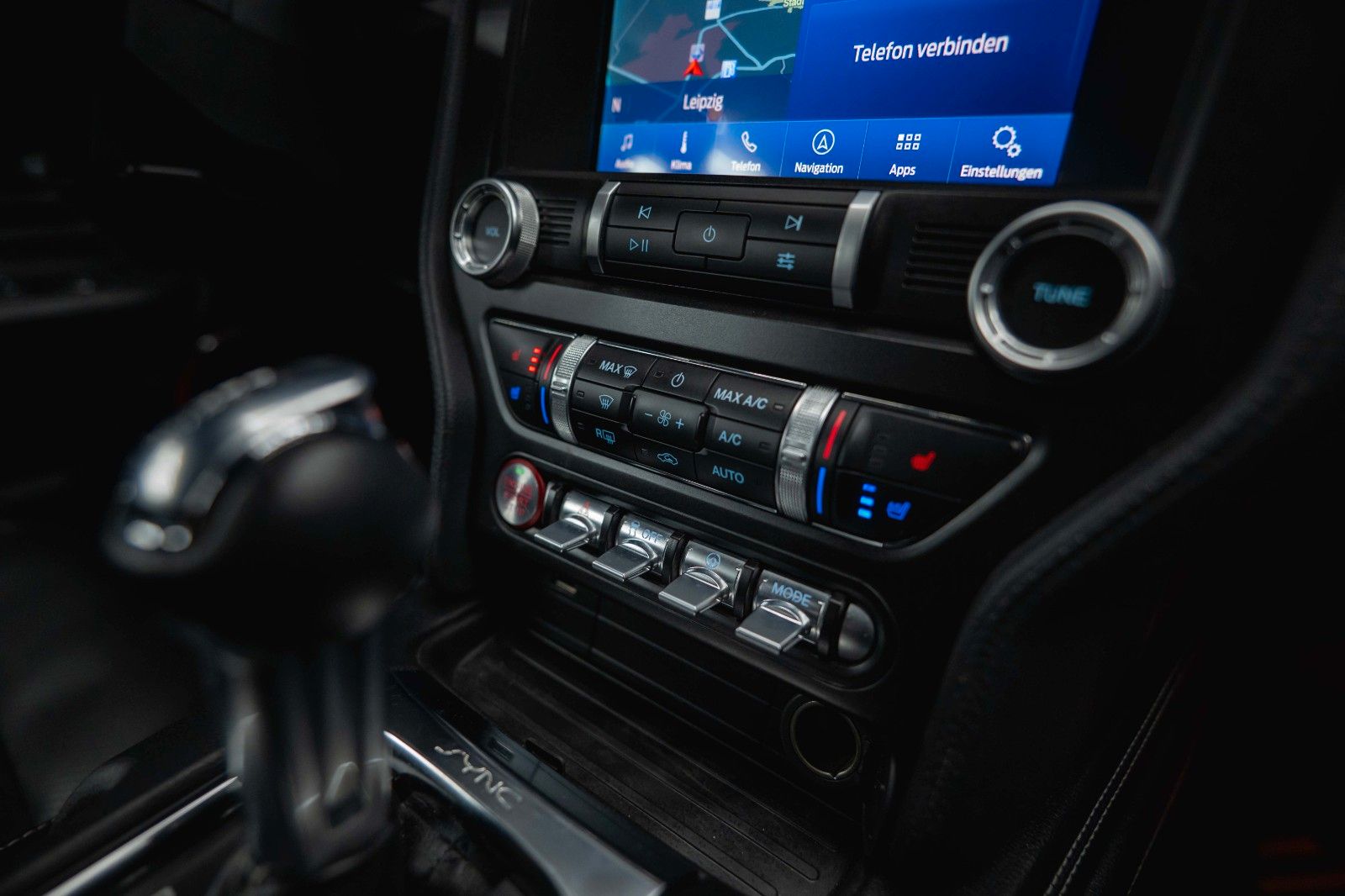 Fahrzeugabbildung Ford Mustang Shelby GT 500 5.0 V8 PREMIUM *ACC*LED*