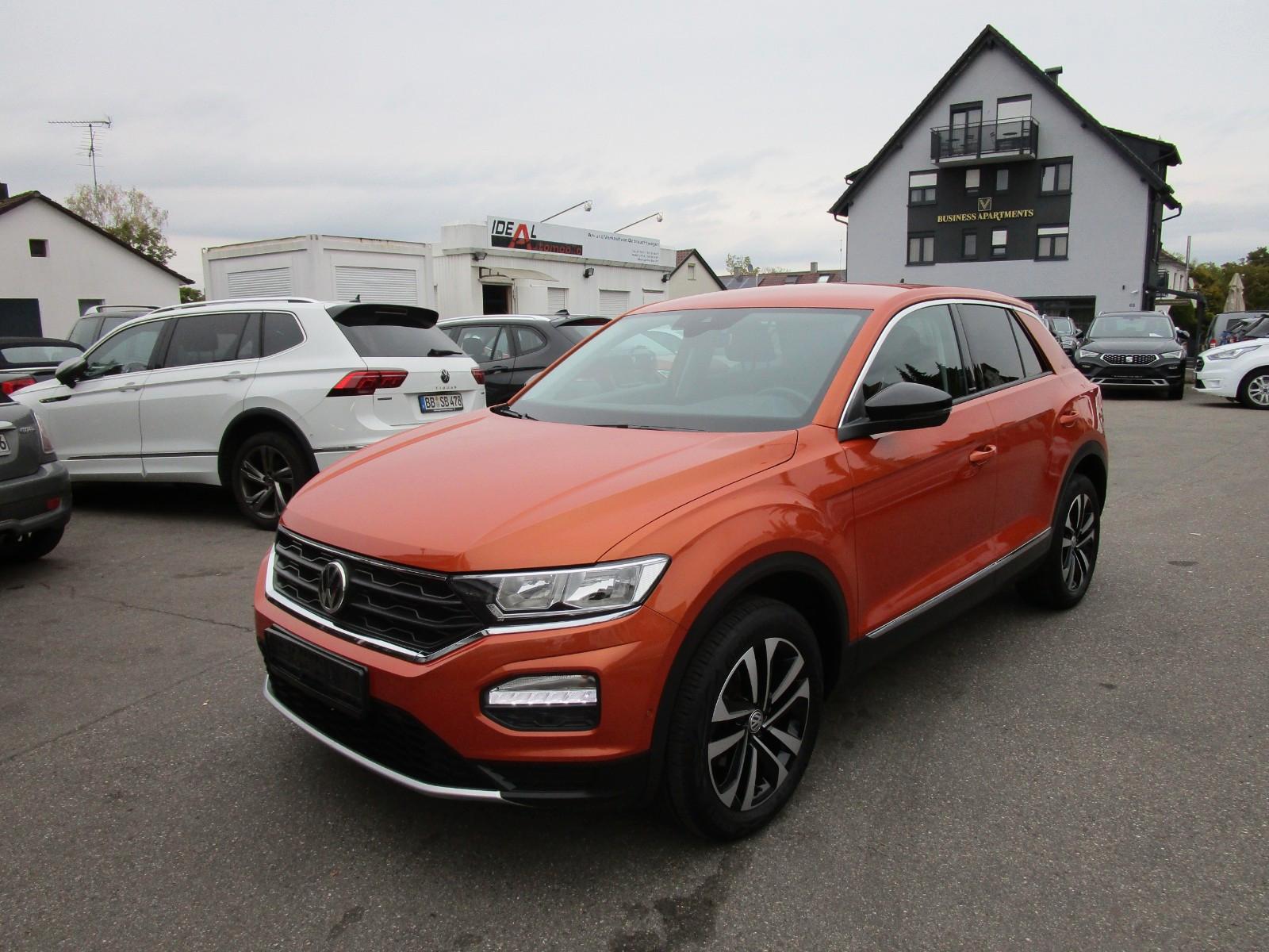 Volkswagen T-Roc IQ.DRIVE 1.5TSI DSG*Nav*Kam*AHK*ACC*KeylGO