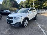 Chevrolet Captiva 2.2 D LTZ 4WD 1 Hand Anzahl Sitzplätze 7 - Chevrolet: Ltz