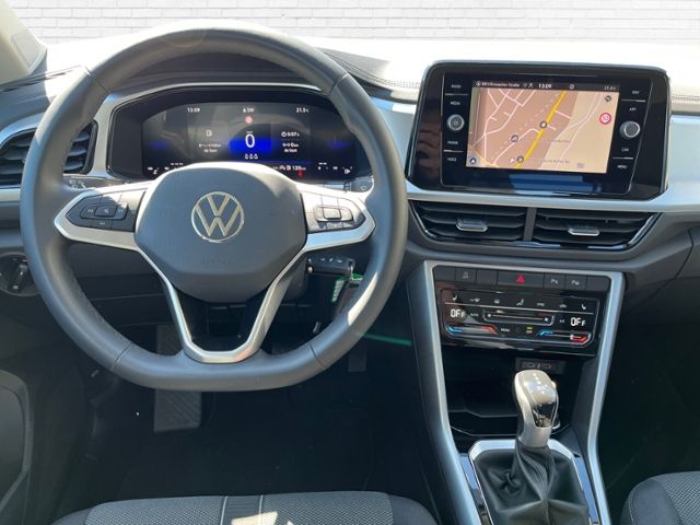 Fahrzeugabbildung Volkswagen T-ROC Life 1.5 TSI DSG KLIMA LED NAVI ALU
