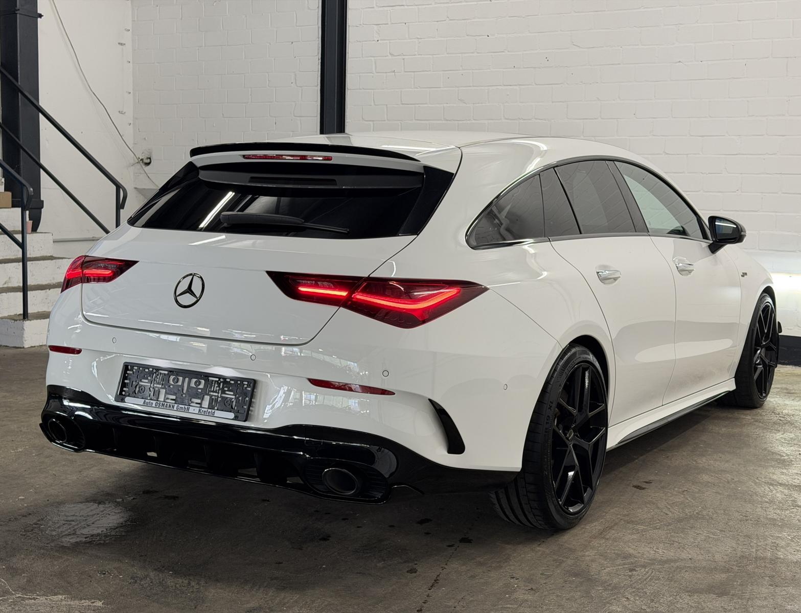 Mercedes-Benz CLA 35 AMG Shooting Brake 4M Speedshift 8G-DCT