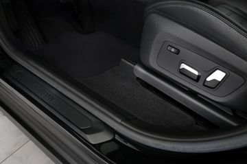 BMW X3 xDrive20d LEDER LASER HUD ACC STHZ RFK AHK