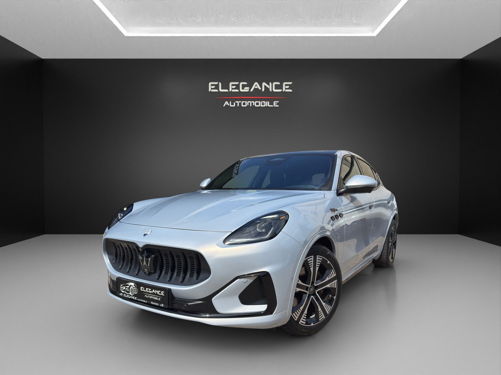 Maserati Grecale Folgore Autom. 4WD PanoDach 360°Kamera foto 1
