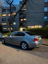 BMW 325i E90 / 2005 - BMW 325 in Leverkusen