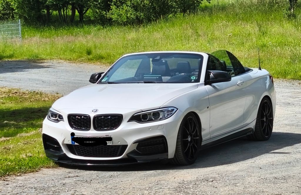 Image of BMW M235