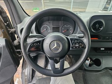 Mercedes Sprinter - 9