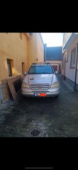 Mercedes-Benz ML 320 V6 3,5t AHK Tausch Limited Edition - gebrauchte Mercedes-Benz ML 320 aus dem Jahr 2001