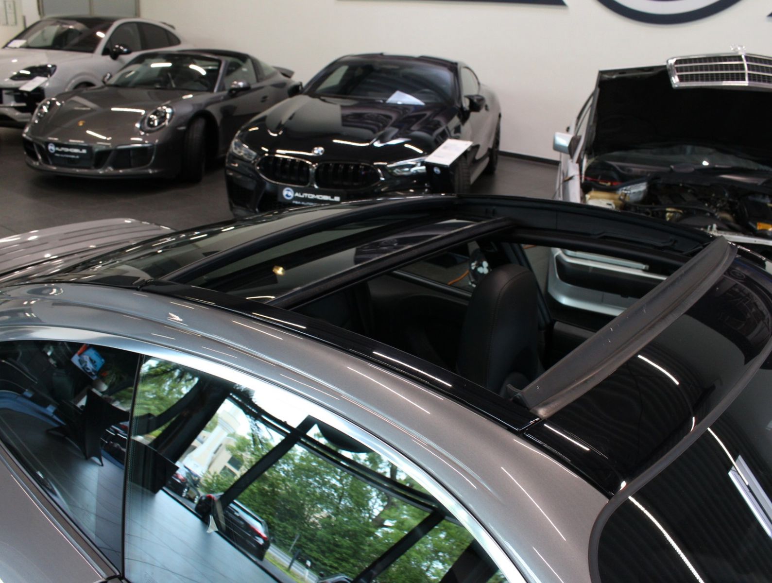 Fahrzeugabbildung Porsche 997 Carrera Targa 4*Bi-Xenon*Navi*Schalter.