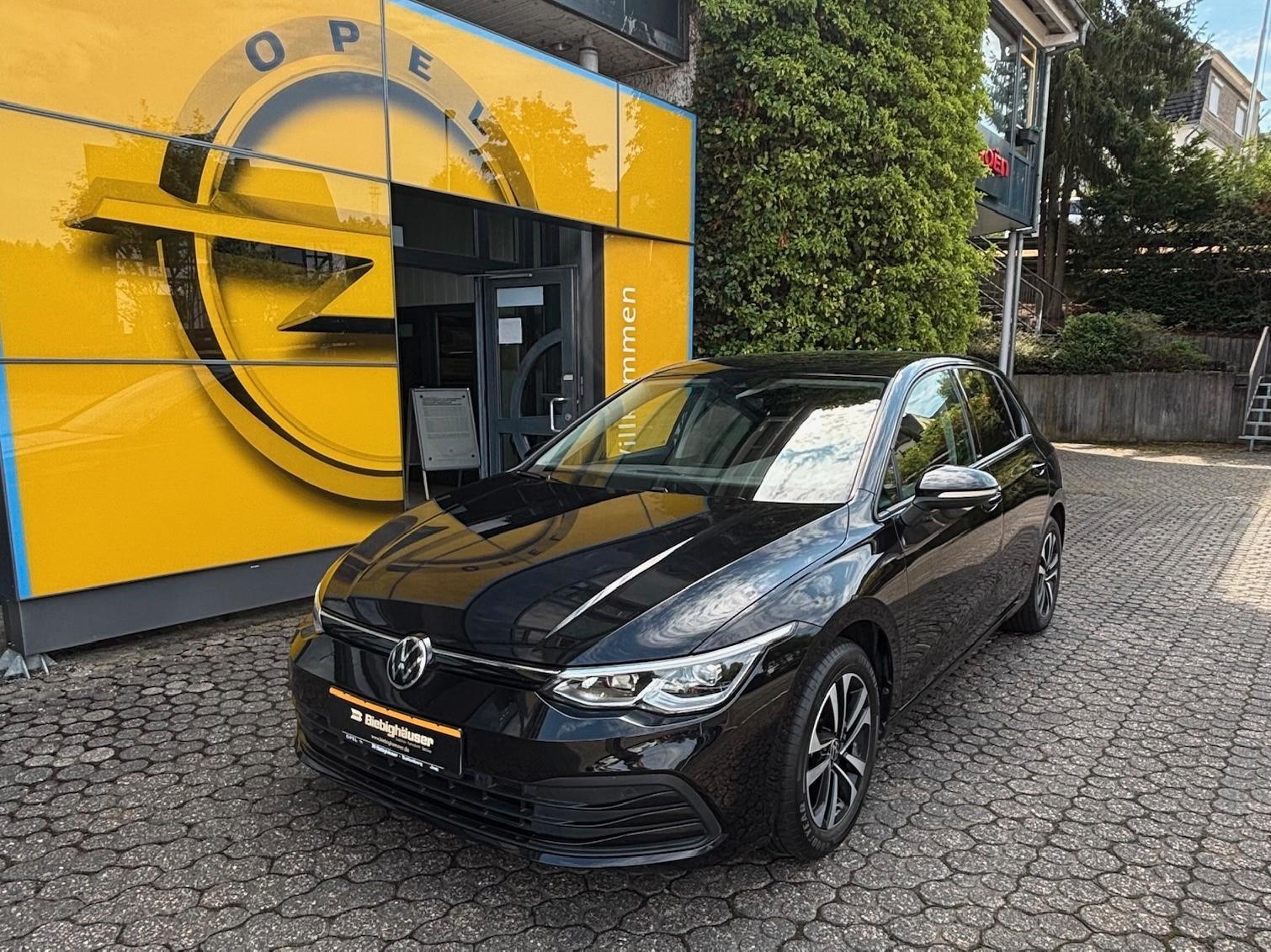 Volkswagen Golf VIII Lim. United