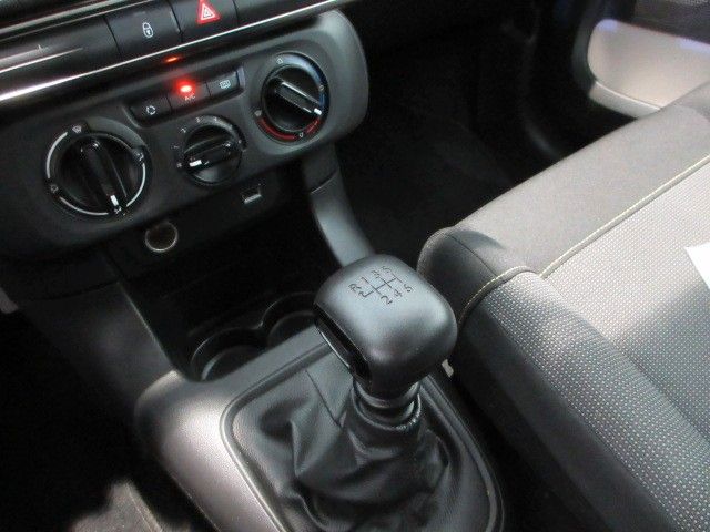 Fahrzeugabbildung Citroën C3 Feel 1.2T PDC/KLIMA/TEMPOMAT