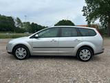 Ford Focus Turnier Fun X 1.6 Klima Radio CD - Ford Focus aus 2007: Kombi