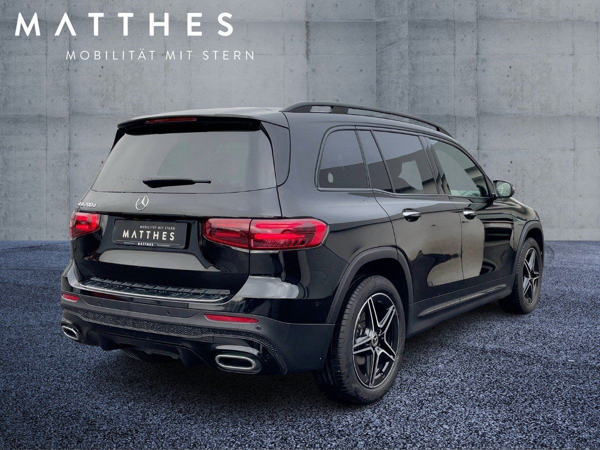 Fahrzeugabbildung Mercedes-Benz GLB 200 d AMG/Night/Pano/360°/AHK