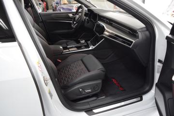 2023 AUDI RS6 — миниатюра 23