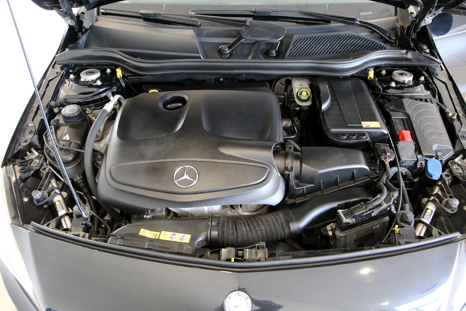 Mercedes-Benz A 250  Sport Harman Kardon SHZ Navi
