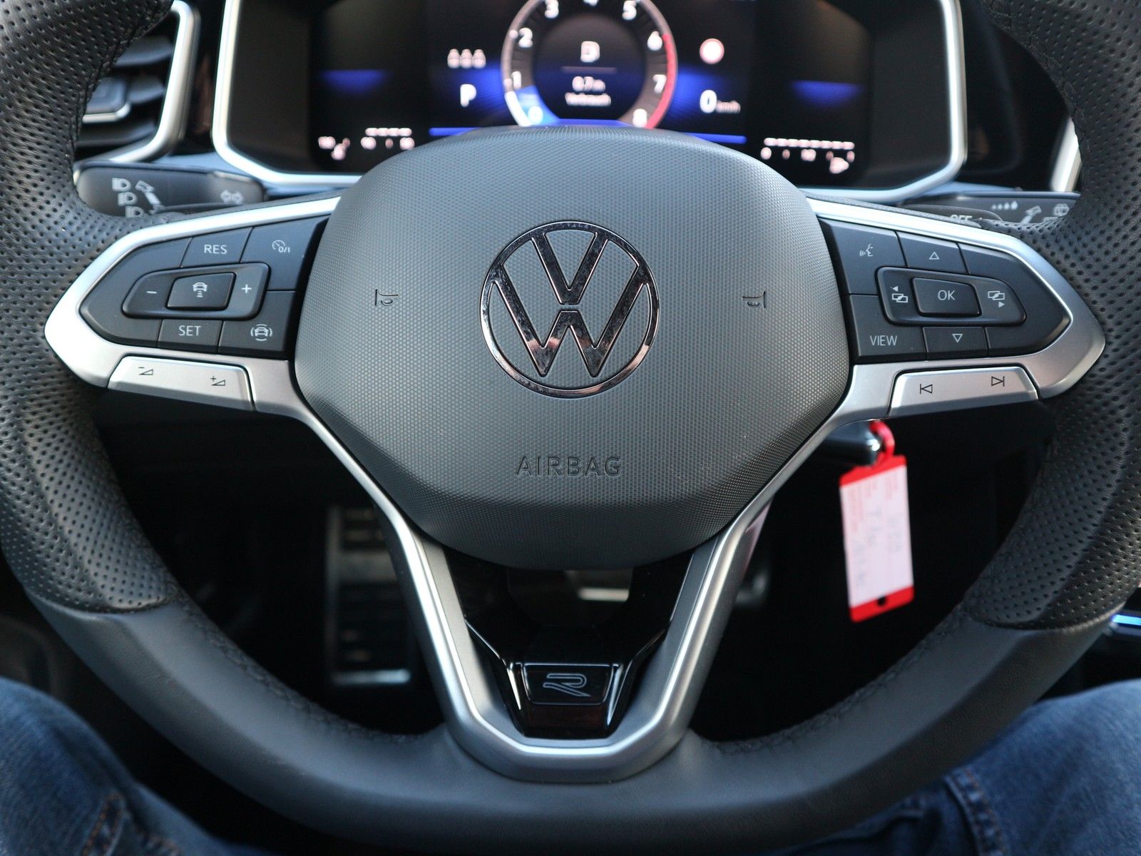 Volkswagen T-Roc - Bild 12