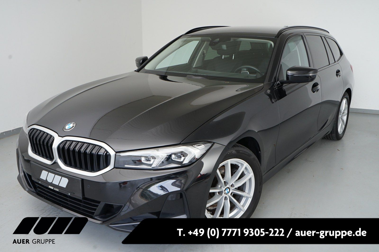 BMW 318d Touring (Navi LED AHK ACC WLAN)