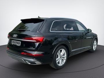Audi Q7 - 4