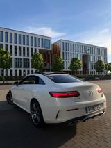 Mercedes-Benz E 350 AMG-*PANO*MASSAGE*BURM*HUD*VOLL - Mercedes-Benz E 350 Gebrauchtwagen in Düsseldorf