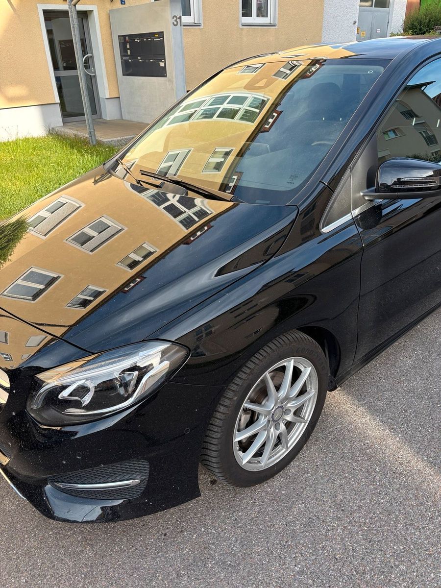 MERCEDES-BENZ Mercedes B180 Benzin  Automatik  122 PS ...