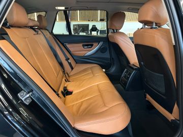 BMW 320 d Touring Sport Line *2. Hand*Klima*AHK*Navi