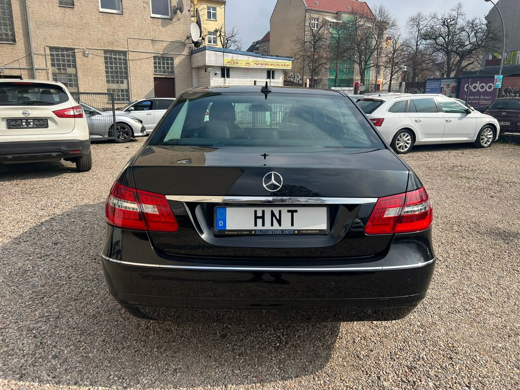 Mercedes-Benz E 220 CDI BlueEFFICIENCY AVANTGARDE*Xenon*Top