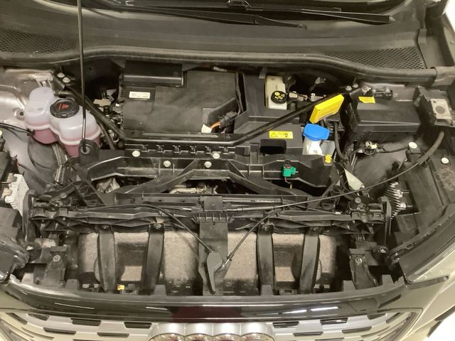 Q4 Sportback e-tron 50 quattro,Edition one,Headu