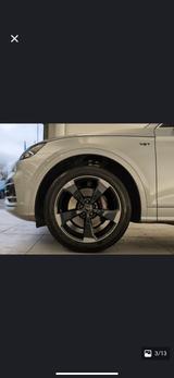 Audi SQ5 3.0 TFSI tiptronic quattro - - silberne Audi SQ5