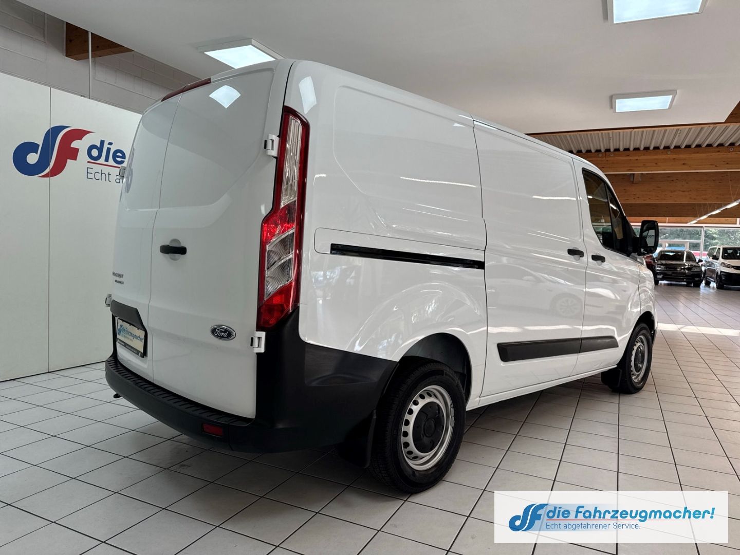 Fahrzeugabbildung Ford Transit Custom Kasten Werkstatt 280 L1 2.0 TDCi