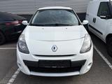 Renault Clio III Dynamique - Renault Clio: Iii Dynamique