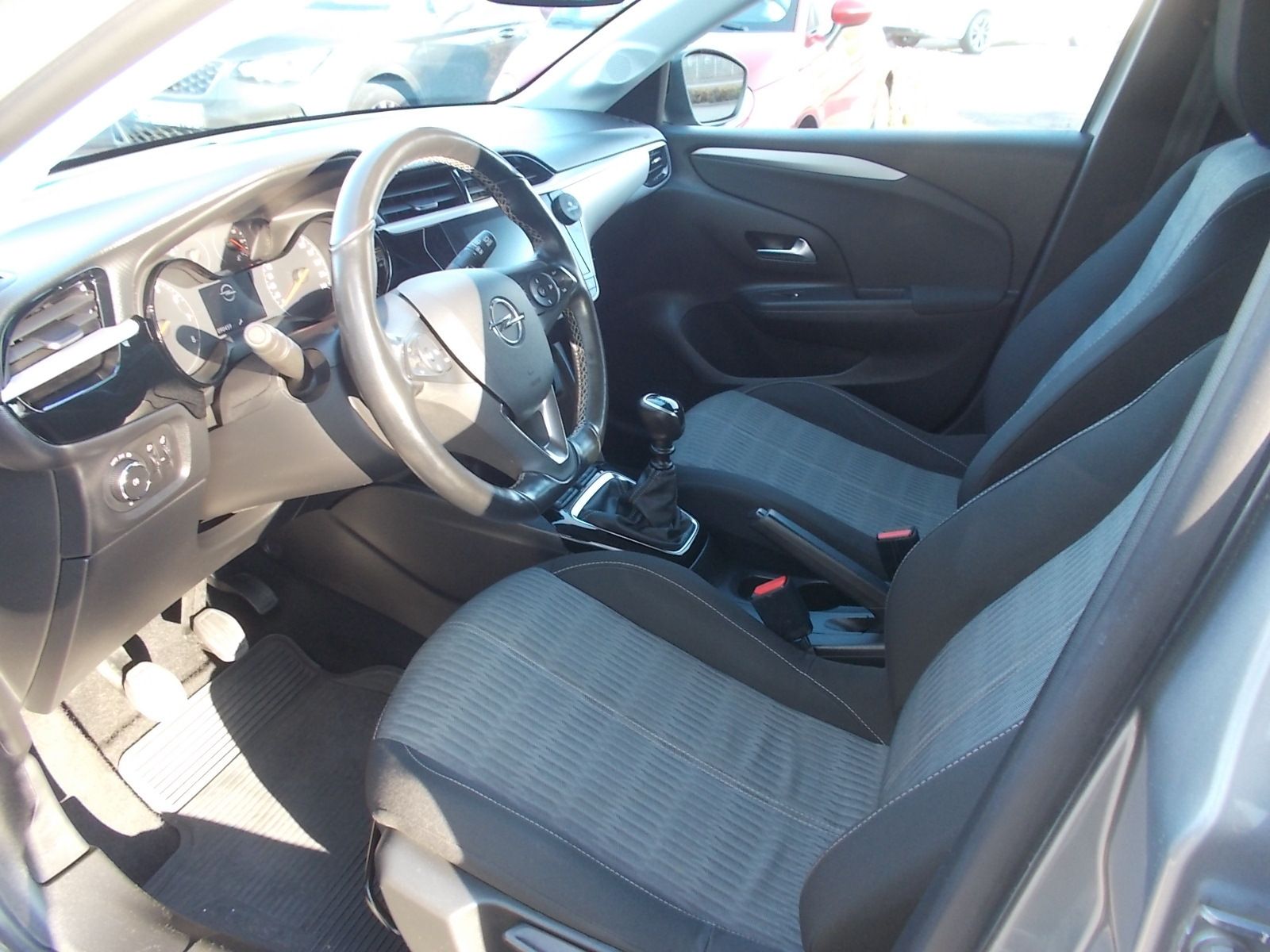 Fahrzeugabbildung Opel Corsa F 1.2 Edition