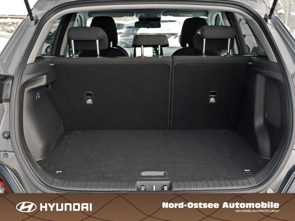 Fahrzeugabbildung Hyundai KONA EV Advantage ACC AUT Kam. KlimaA LM Navi
