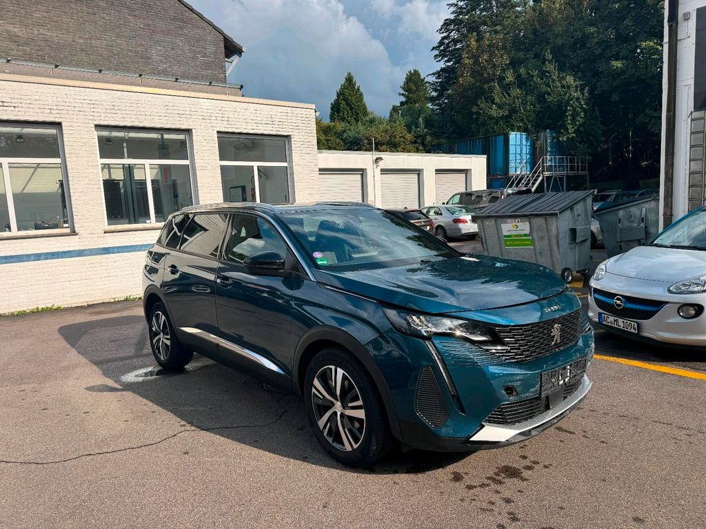 Image of Peugeot 5008
