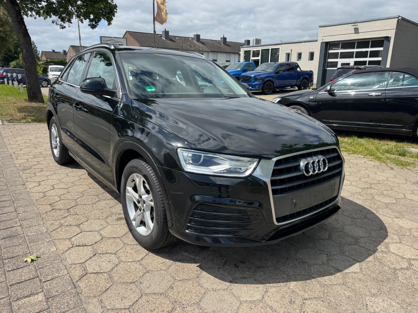 Audi Q3 2.0 TDI sport *Super Zustand+Full LED*