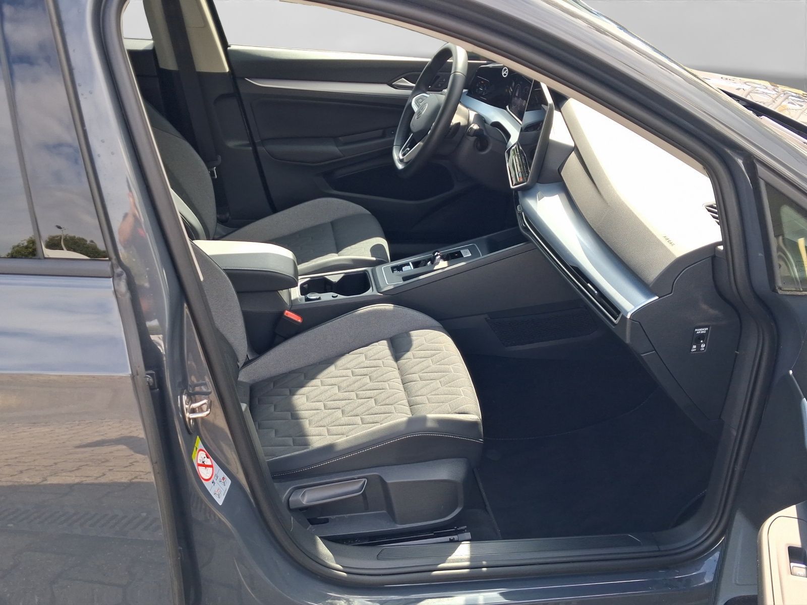 Volkswagen Golf Variant 2.0 TDI DSG GOAL NAVI AHK KAMERA SI foto 4