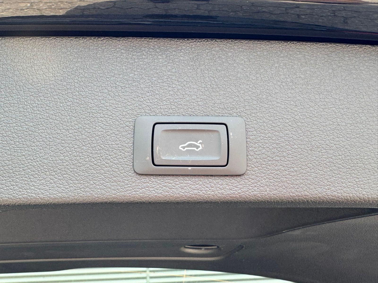 Fahrzeugabbildung Audi Q2 35 TFSI S line Navi ACC