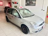 Ford Fiesta 1.2 16V 3p. Ghia - Ford Fiesta aus 2003: Ghia