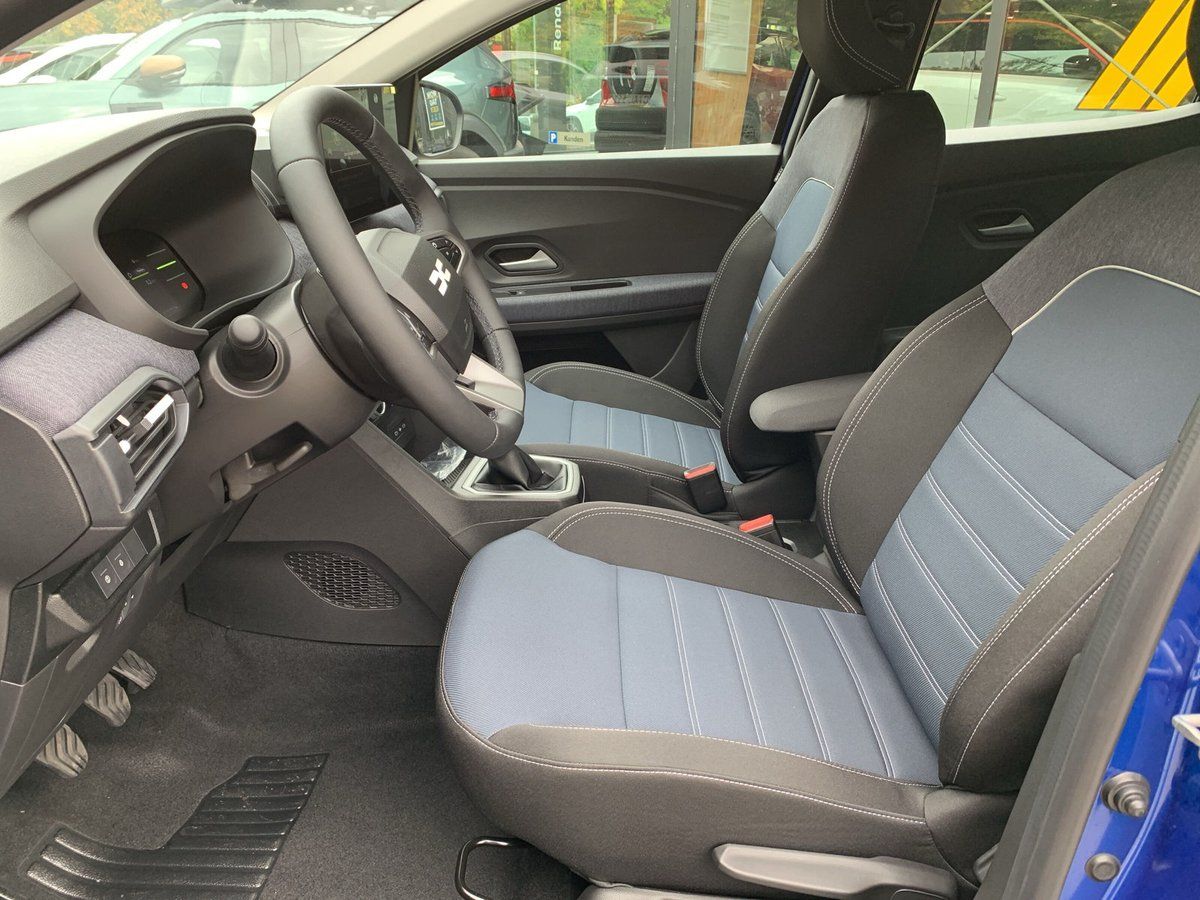 Dacia Sandero - Bild 9